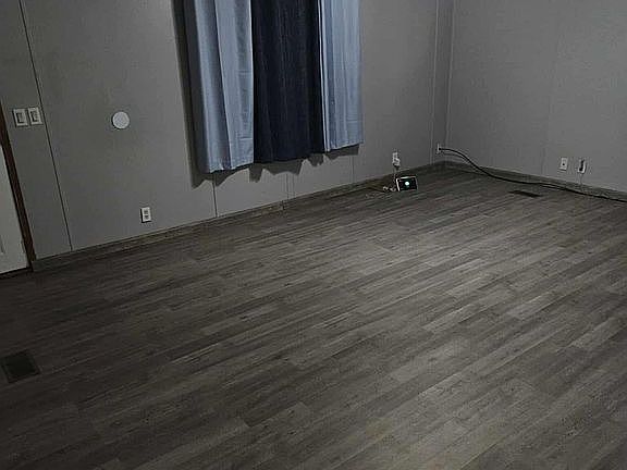 Livingroom with window and d