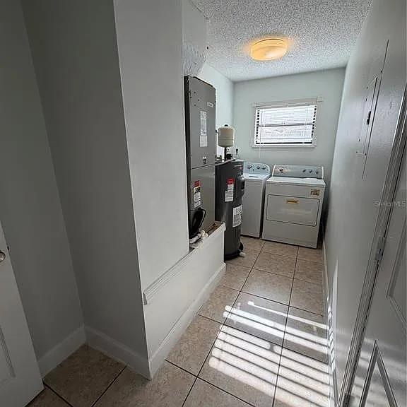 6933 Rembrandt Dr — Photo 28