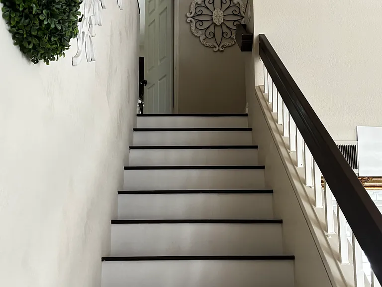 25 Santa Monica St — Photo 8