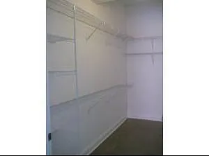 2410 W Bloomingdale Ave #4D — Photo 12