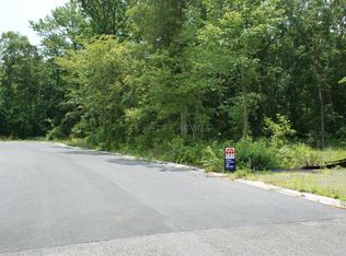 32 Decatur St, Berlin, MD 21811