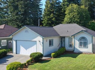 503 Rosichelli Dr, Brookings, OR 97415