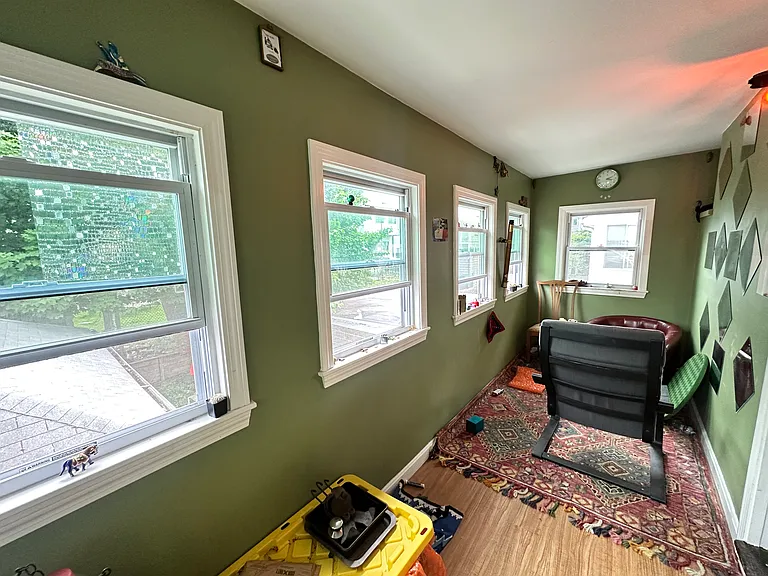 142 W Adams St #2 — Photo 15