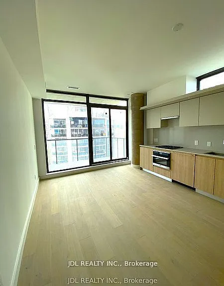 81 Wellesley St E #1007 — Photo 5