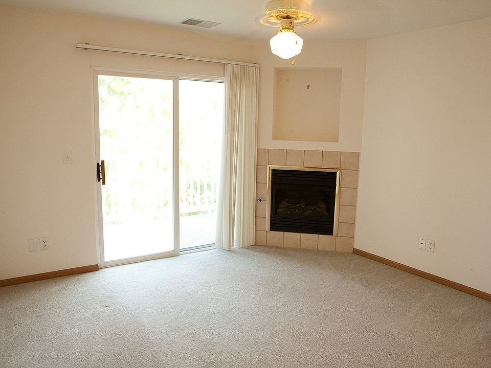 Hollow Creek IV Apartments 4105 W Hollow Creek Dr Peoria IL Zillow