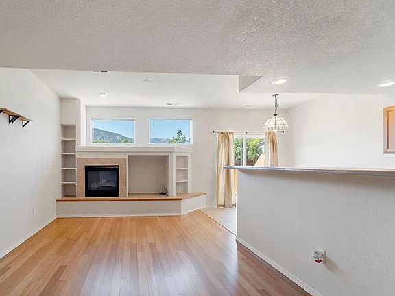 3rd image of 3868 Packers Point