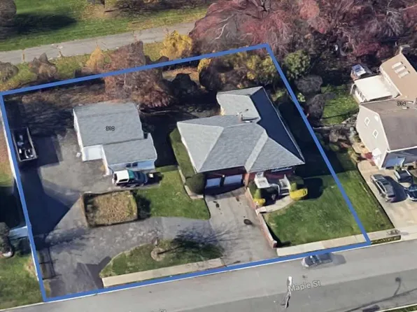 310 Maple St, Moonachie, NJ 07074