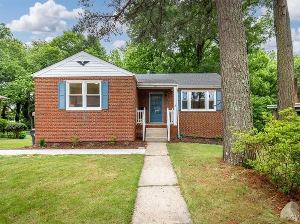 205 Crestwood Dr, Colonial Heights, VA 23834
