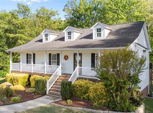 20 Collin Ln, Thomasville, NC 27360