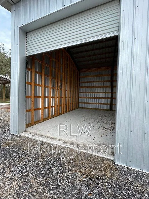 Studio, 288 sqft, $283 — Photo 3