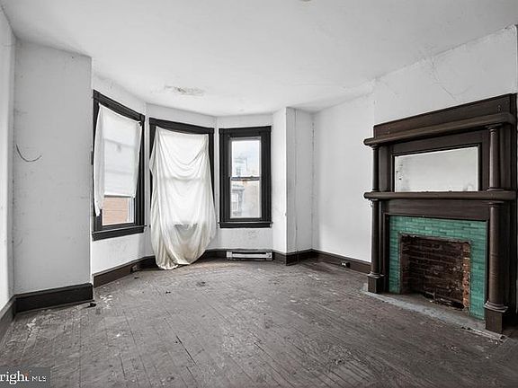 2nd image of 3838 N 18th St