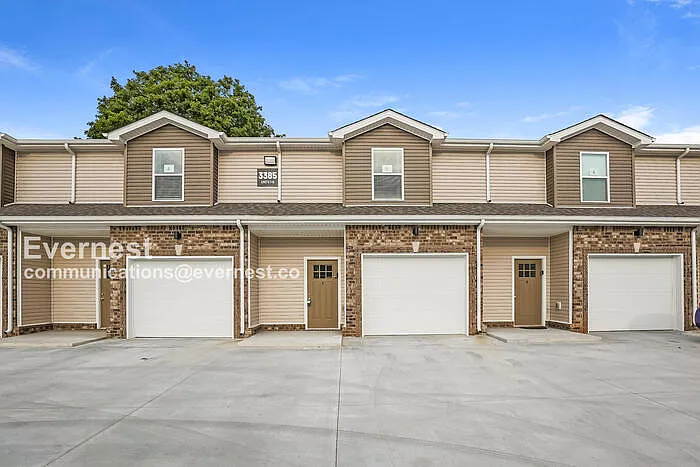 3385 Polly Dr #67 — Photo 2
