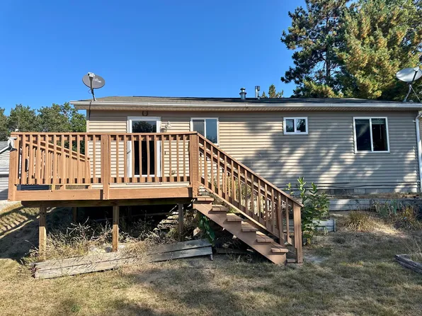 10058 Pinewood Rd, Saint Helen, MI 48656