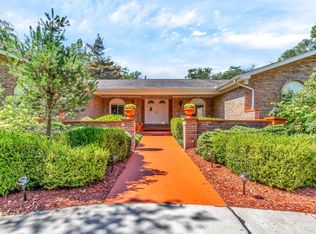 801 Townsend Rd, Leonard, MI 48367