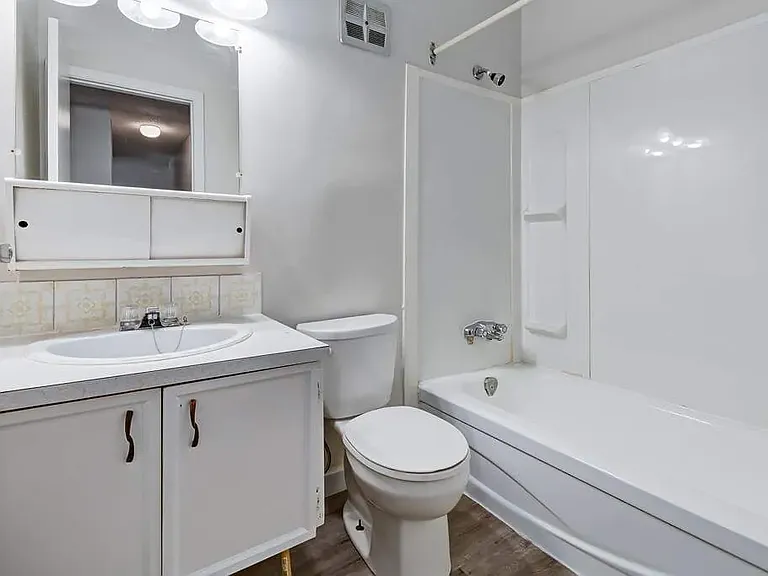 18 Allanbrooke Dr #A102 — Photo 13