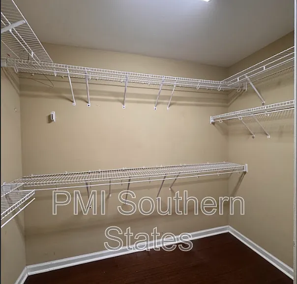 413 Falling Rock Way — Photo 8