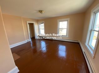 1073 River St FLOOR 2, Hyde Park, MA 02136