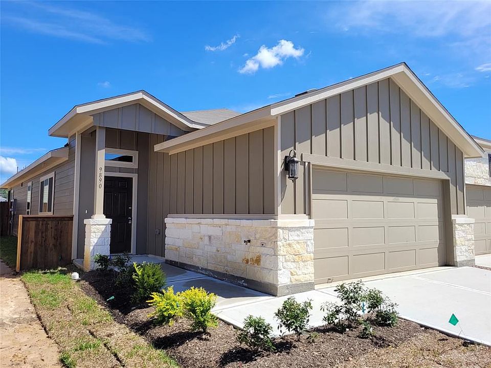 1st image of 9890 Grosbeak Ln