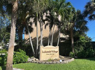 725 Lori Dr APT 214, Palm Springs, FL 33461