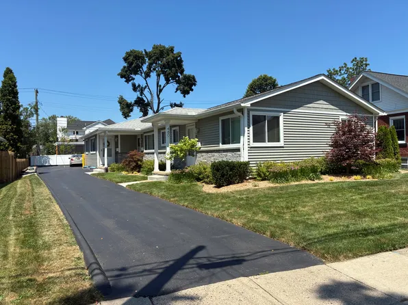 480 Maple St APT 1, Plymouth, MI 48170