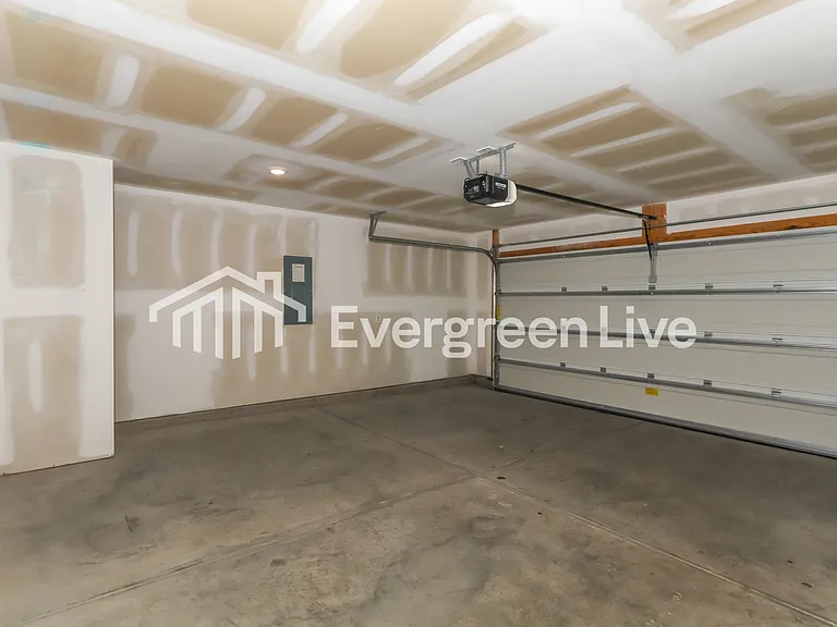 1177 Ridgeford Dr — Photo 14