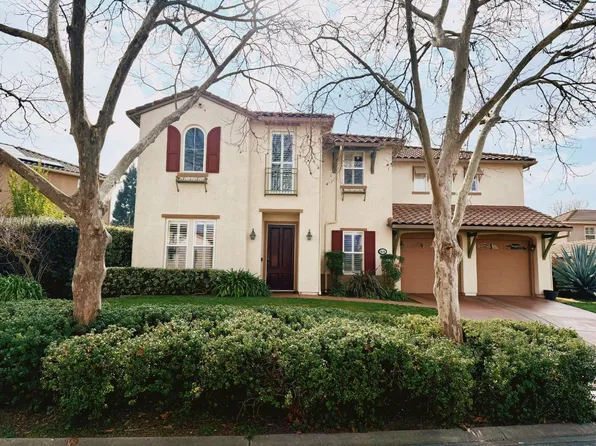 9510 Pinehurst Dr, Roseville, CA 95747