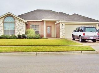 2506 Merle Dr, Copperas Cove, TX 76522