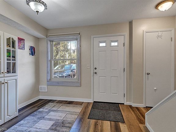5th image of 5193 Cline Rd Unit H