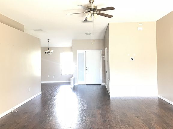 5th image of 10310 Green Mistletoe Ct