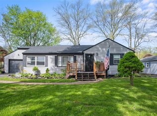 89 Morncrest Dr, Rochester, NY 14624