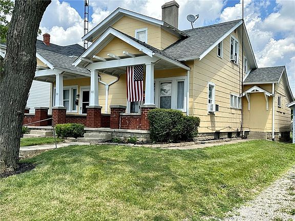 3rd image of 741 Wayne Ave