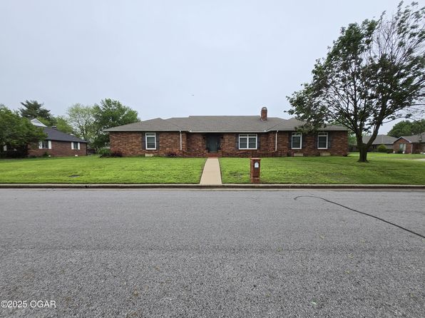2921 E Matthews Dr, Joplin, MO 64801