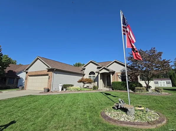 3830 Thornridge Dr, Elkhart, IN 46514