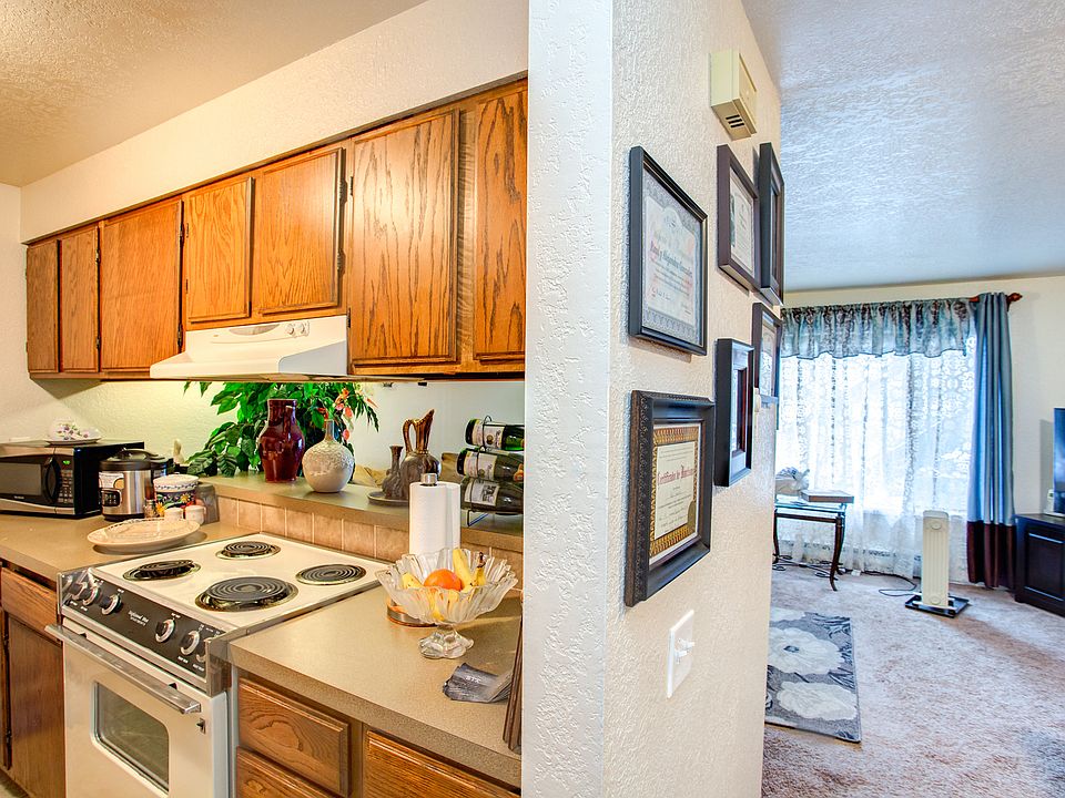 Woodland Townhomes 27192723 W Maplewood Ave Bellingham WA Zillow