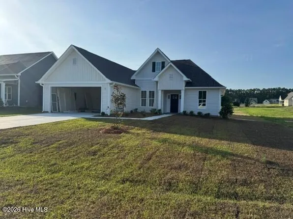 154 Cripple Creek Drive, Swansboro, NC 28584