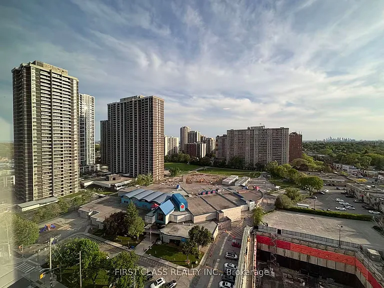 25 Cordova Ave #1506 — Photo 13
