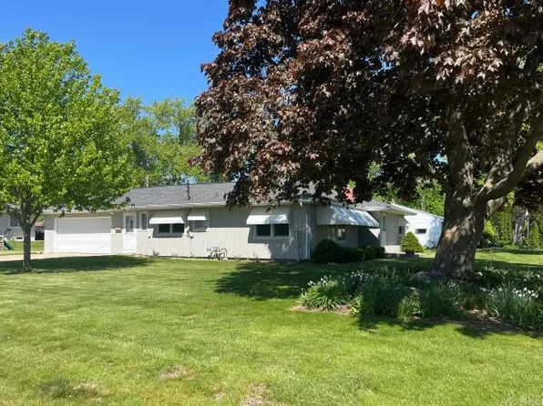 616 Rohda DRIVE, Waterford, WI 53185