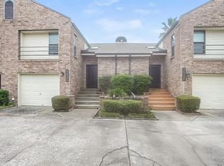 16226 Seahorse Dr, Houston, TX 77062