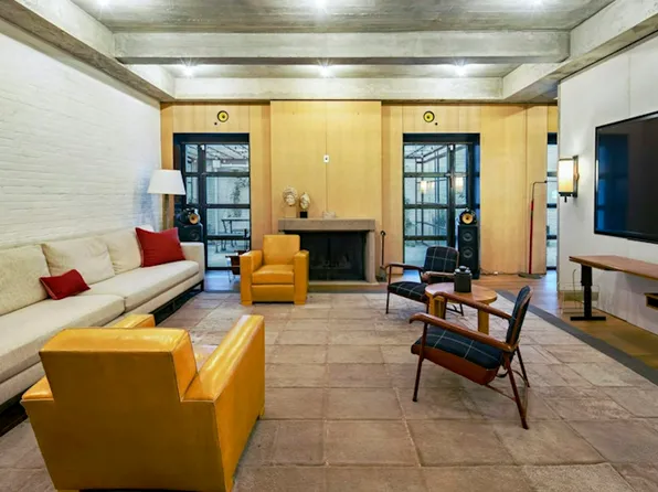 36 East 63rd Street image 6 of 20