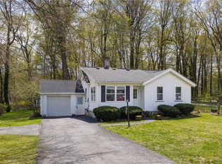 2457 Westside Dr, North Chili, NY 14514