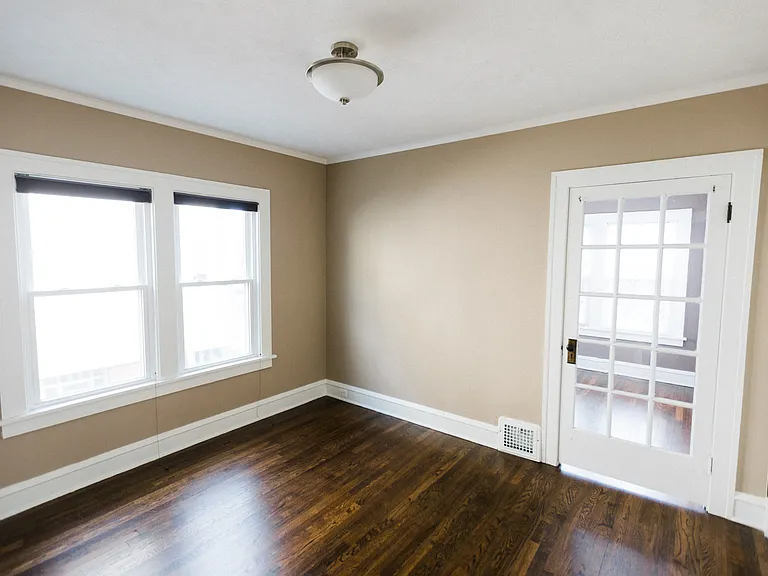 1297 Hathaway Ave — Photo 23