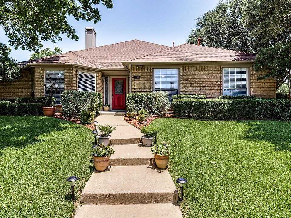 1st image of 1219 Laguna Pl