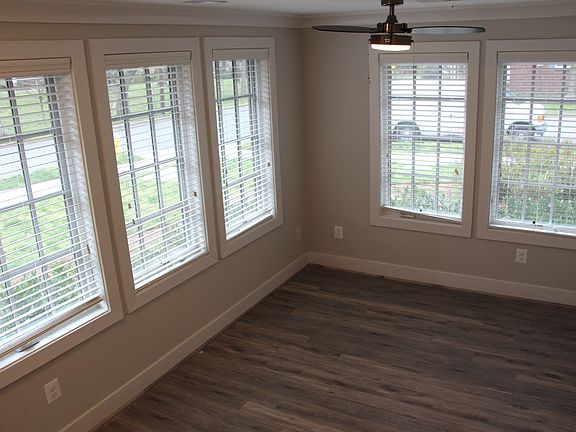 2nd image of 904 N Buchanan Ct #904