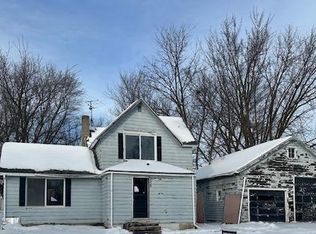 306 Maple St, Lyle, MN 55953