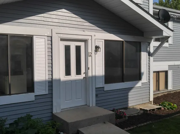 29W520 Winchester Cir S Unit 2, Warrenville, IL 60555