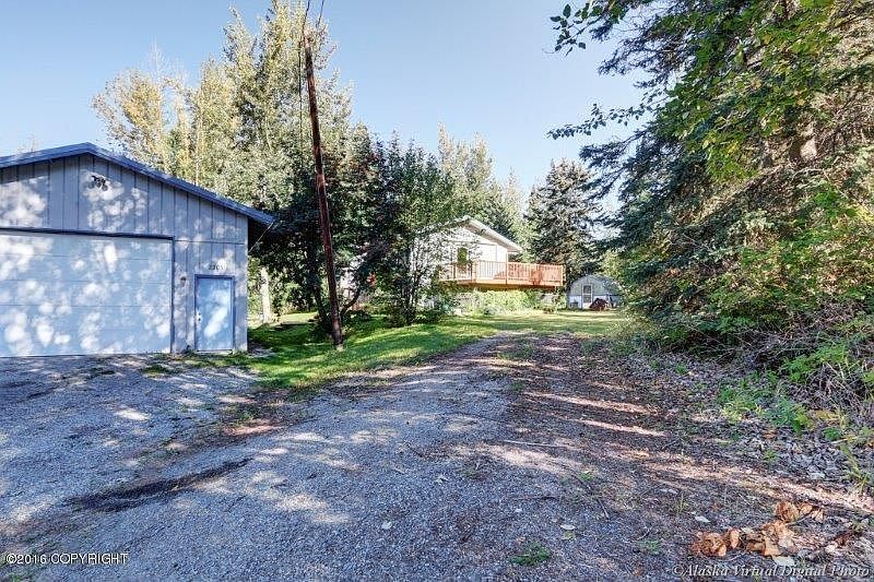 1st image of 2205 S Old Timber Cir