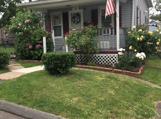 42 Winter St, Meriden, CT 06451