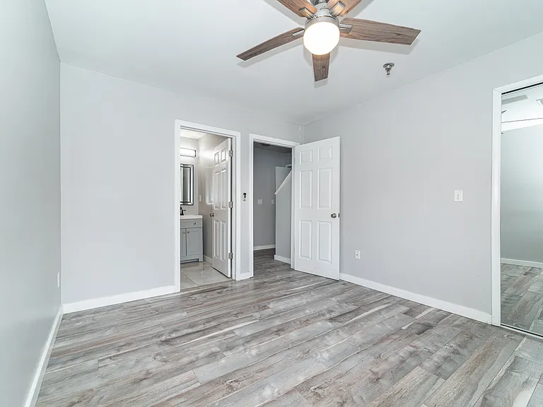 23279 Cornerstone Village Dr — Photo 17