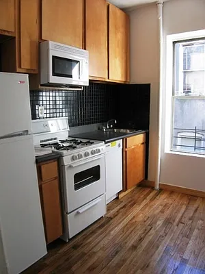 Rented by Citi Habitats | media 16