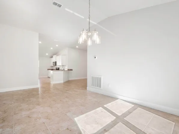 5222 Vespera Street, Fort Pierce, FL 34951